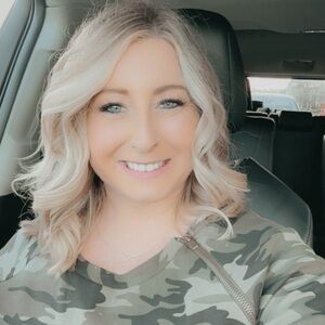 Meet your Posher, Bre